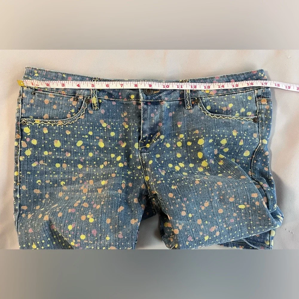 Levis Paint Splatter‎ Bermuda Shorts Indigo Traveler Size 13